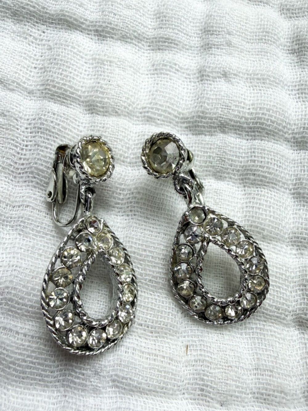 Vintage Rhinestone Drop Earrings Silver Tone Teardrop Clip On